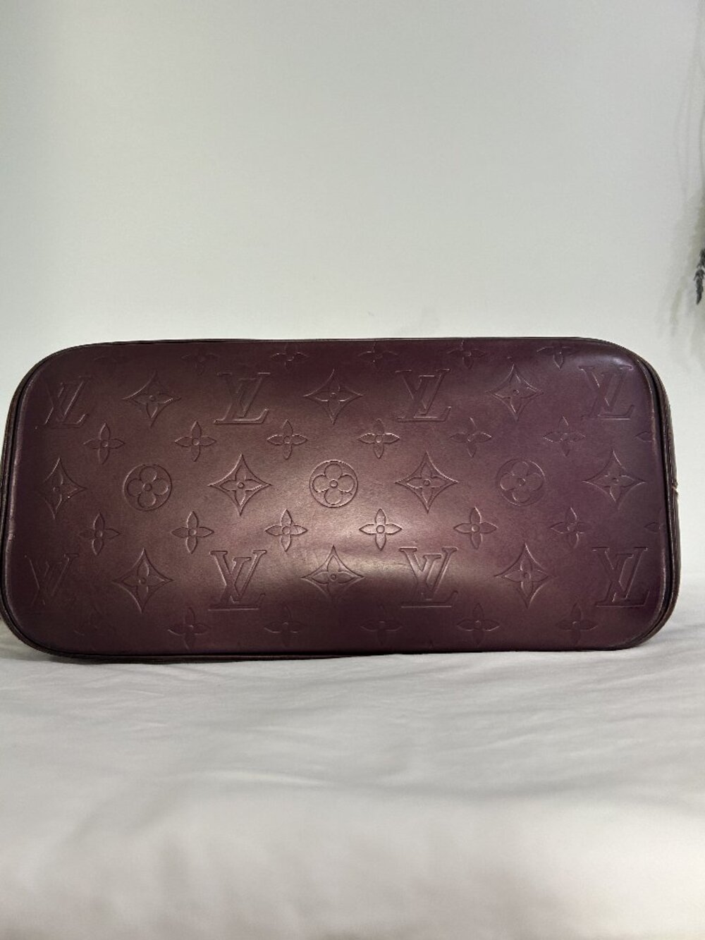 Louis Vuitton Monogram Vernis Houston Tote Burgundy - Picture 12 of 13